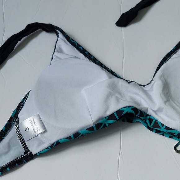 Bikini Set - Picture 6 of 8